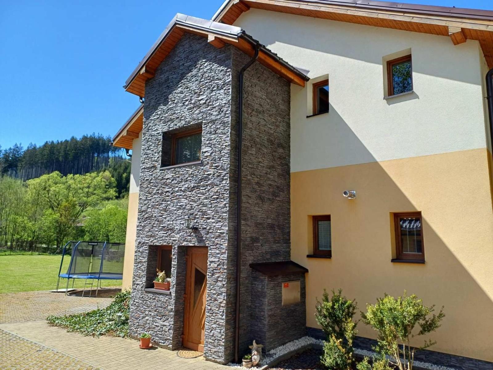 Vila Pohoda Javorniky S Rozlahlym Pozemkom Makov Exteriér fotografie